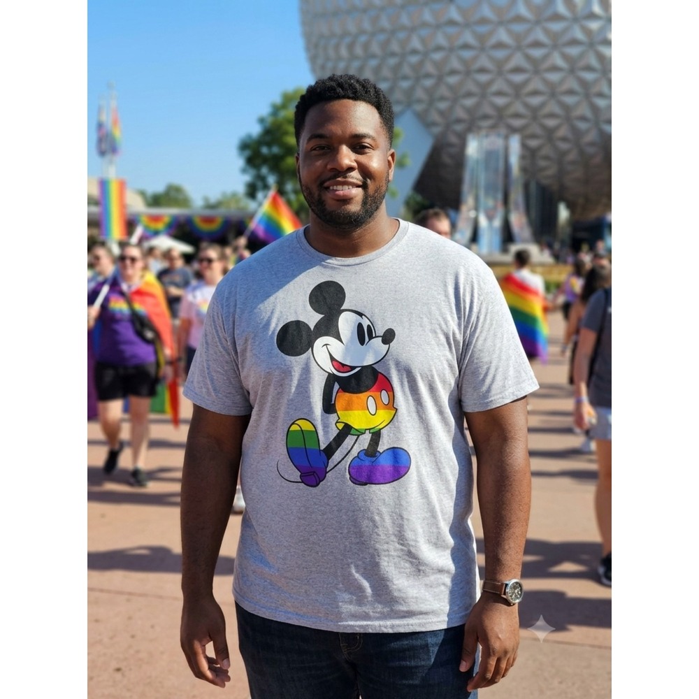 Disney Pride Collection Mickey Mouse Rainbow LGBTQ+ Gray T-Shirt 2X